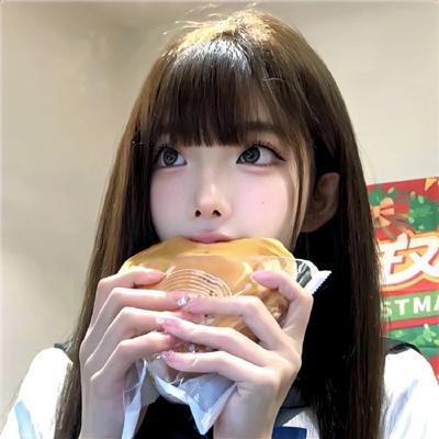 伊娜：初生之犊 封面